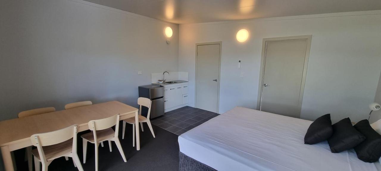 Narangba Motel Luaran gambar